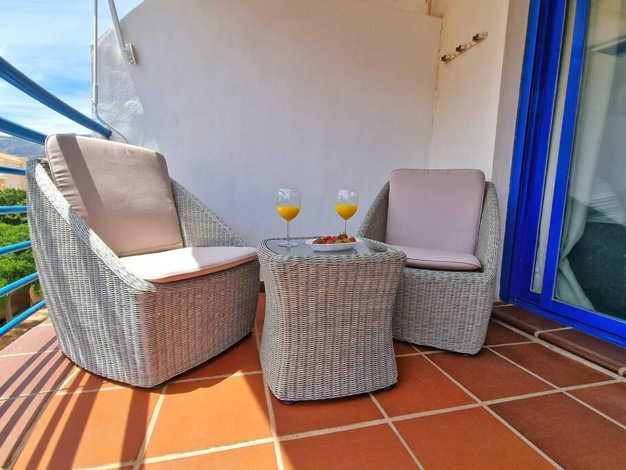 베날마데나코스타 Acogedor Piso Con Terraza Y Parking! 아파트 외부 사진