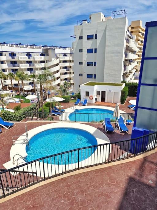 베날마데나코스타 Acogedor Piso Con Terraza Y Parking! 아파트 외부 사진