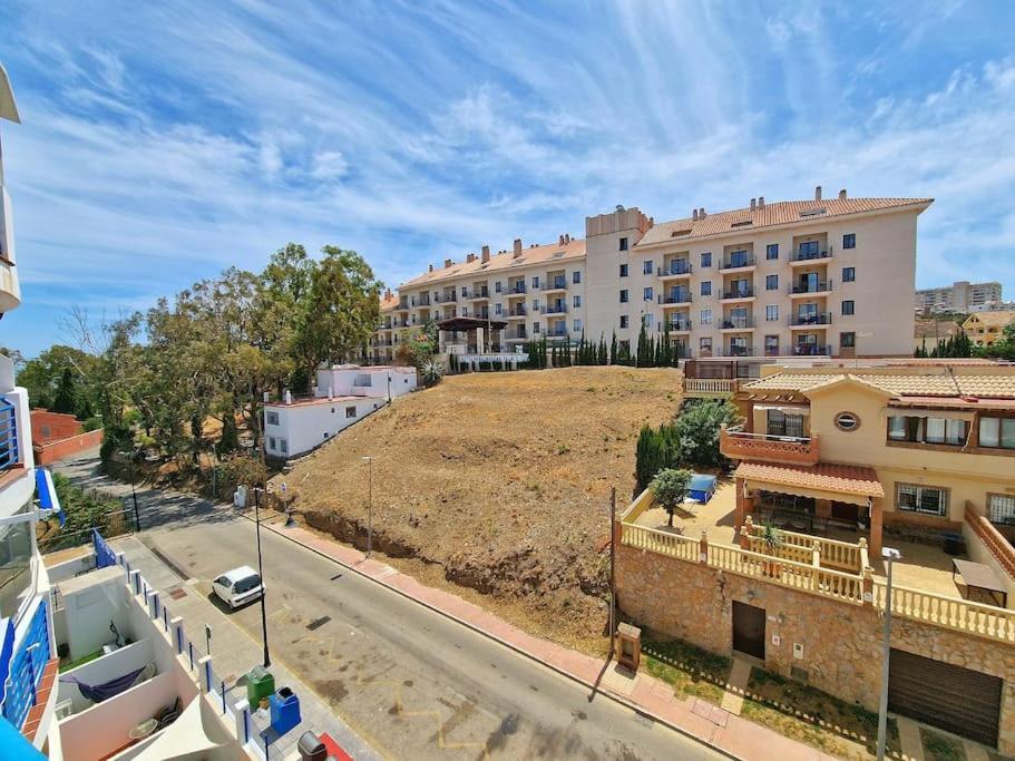 베날마데나코스타 Acogedor Piso Con Terraza Y Parking! 아파트 외부 사진