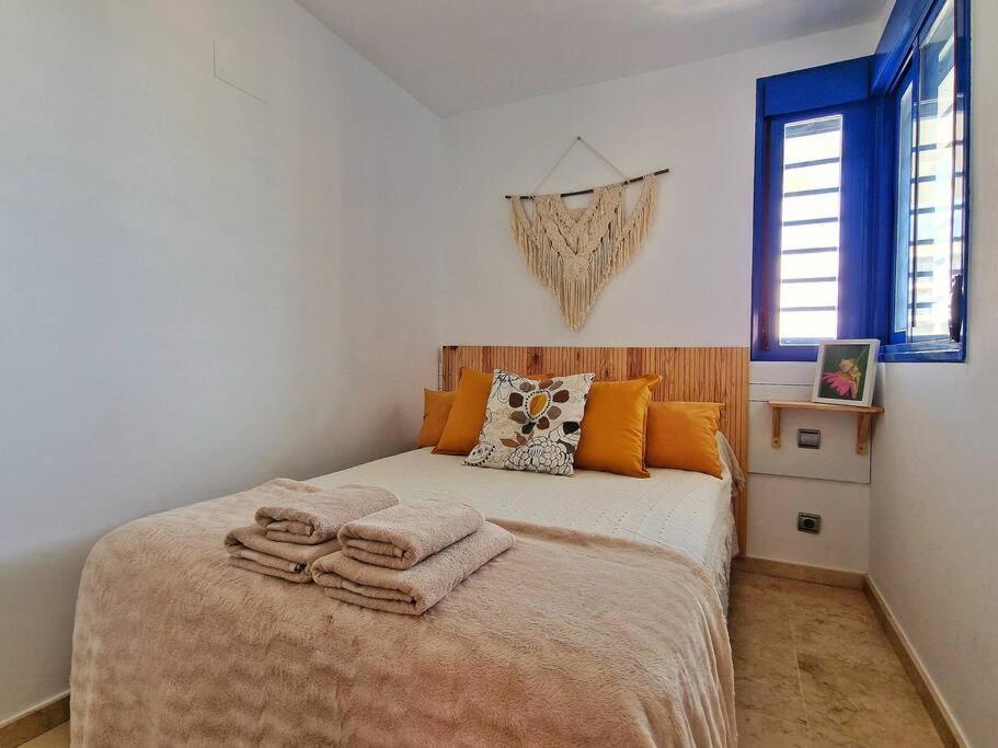 베날마데나코스타 Acogedor Piso Con Terraza Y Parking! 아파트 외부 사진